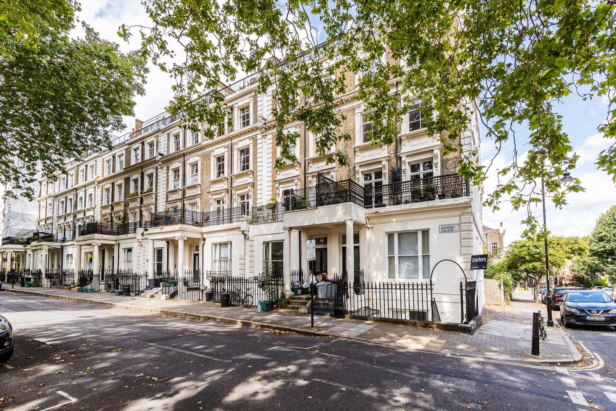 Chic 1 Bedroom Parkview Flat At Arundel Square * London