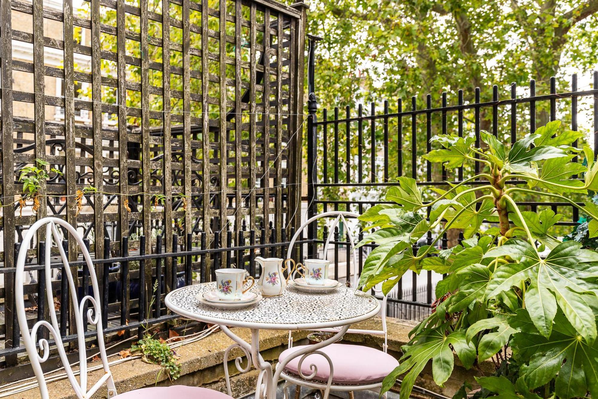 Apartment Chic 1 Bedroom Parkview Flat At Arundel Square *