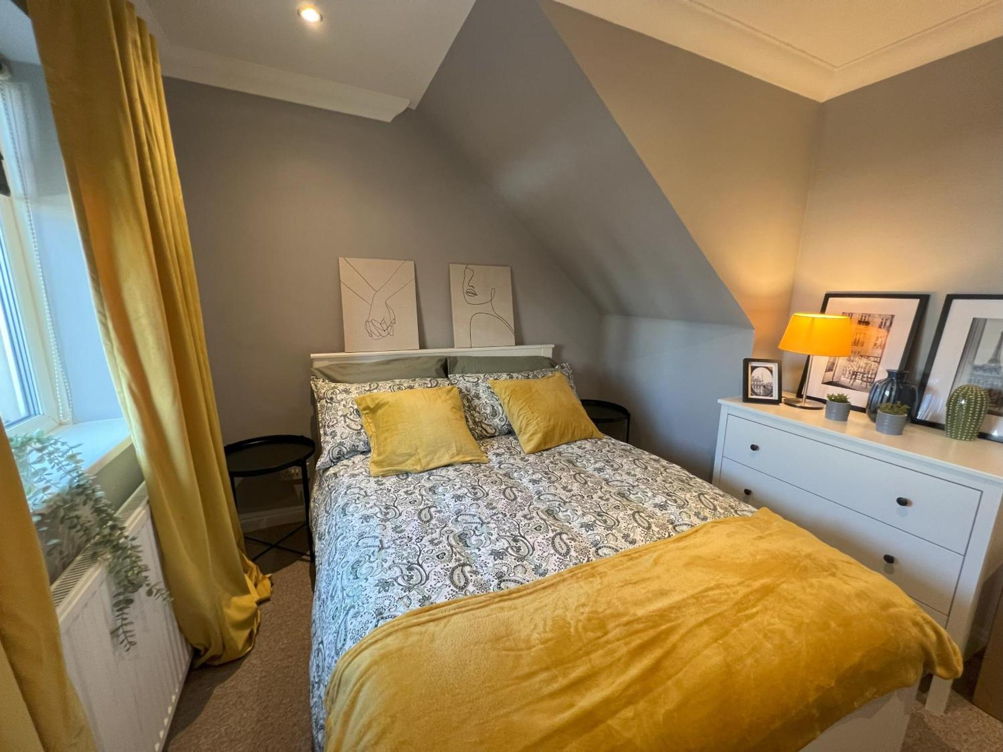 Leilighet Two Bedroom Flat In London