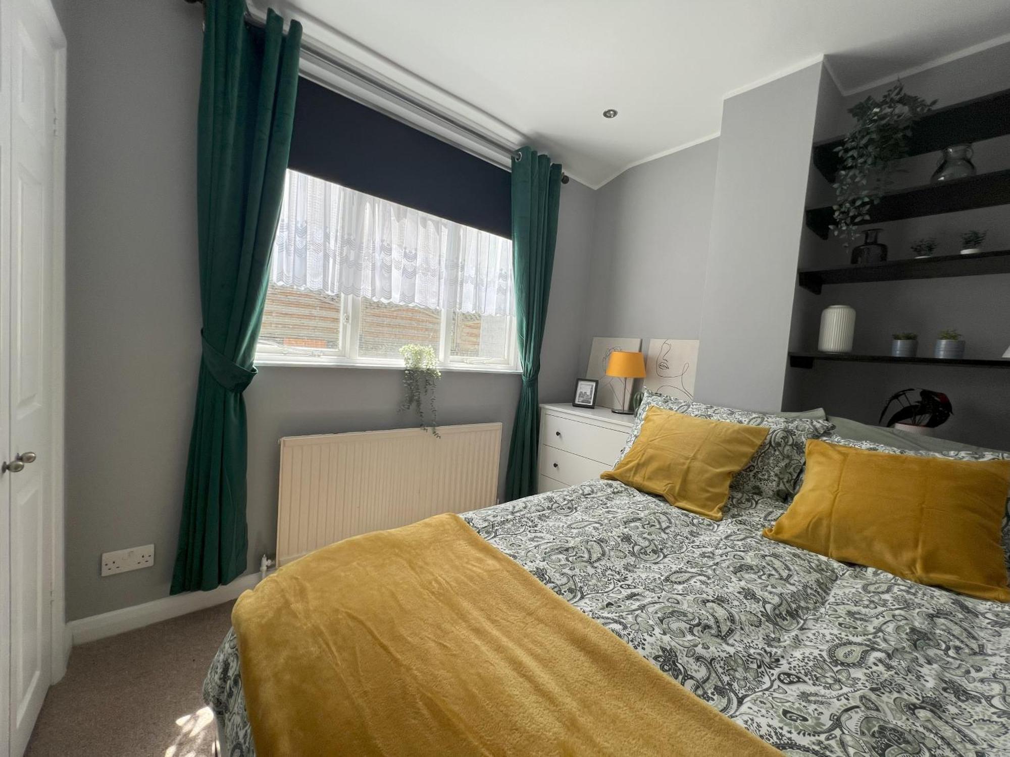 Leilighet Two Bedroom Flat In *