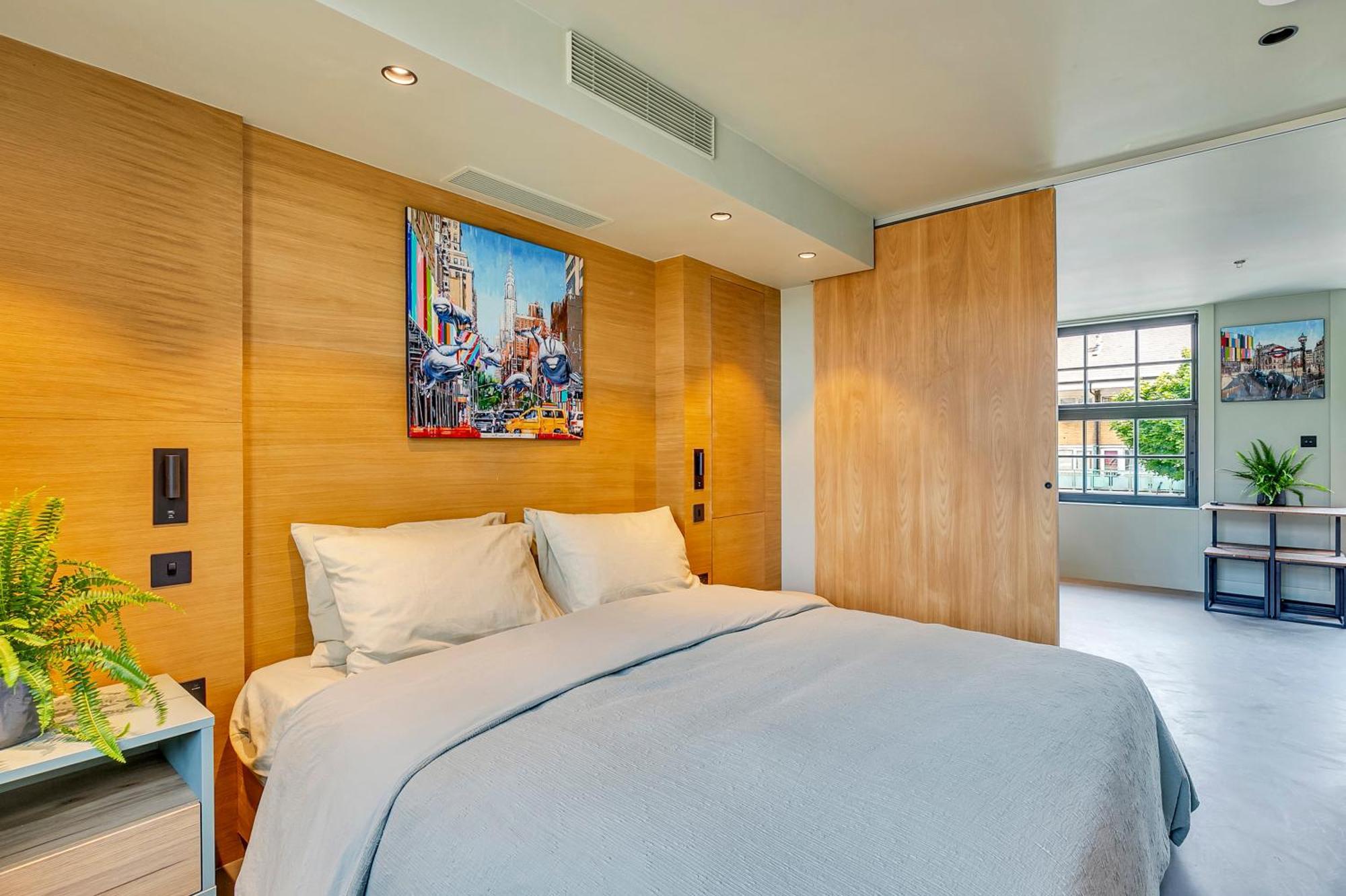 Apartment Kings House