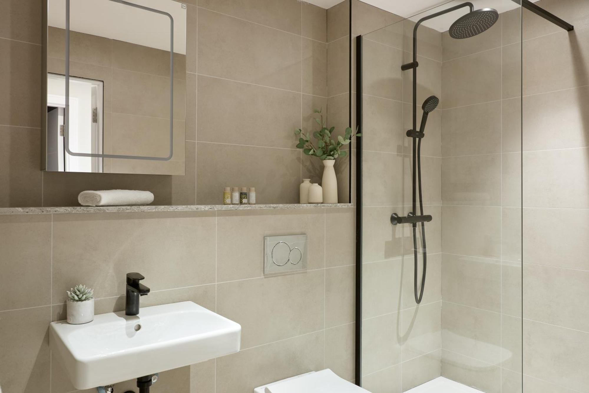 East By Viridian Apartment *
