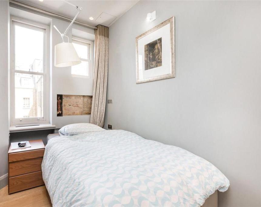Apartment Berners London