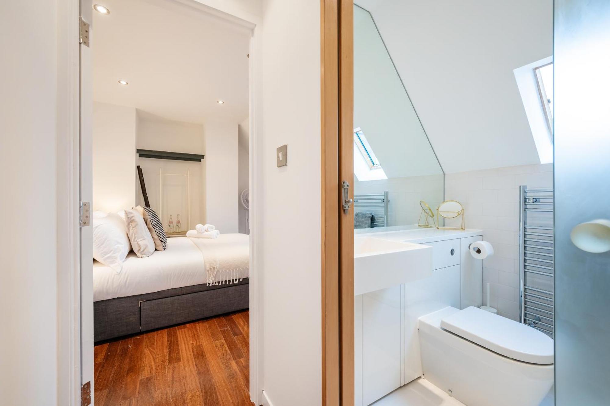 Apartment Huge & 3 Bedr, 4 Beds, Covent Gdn *