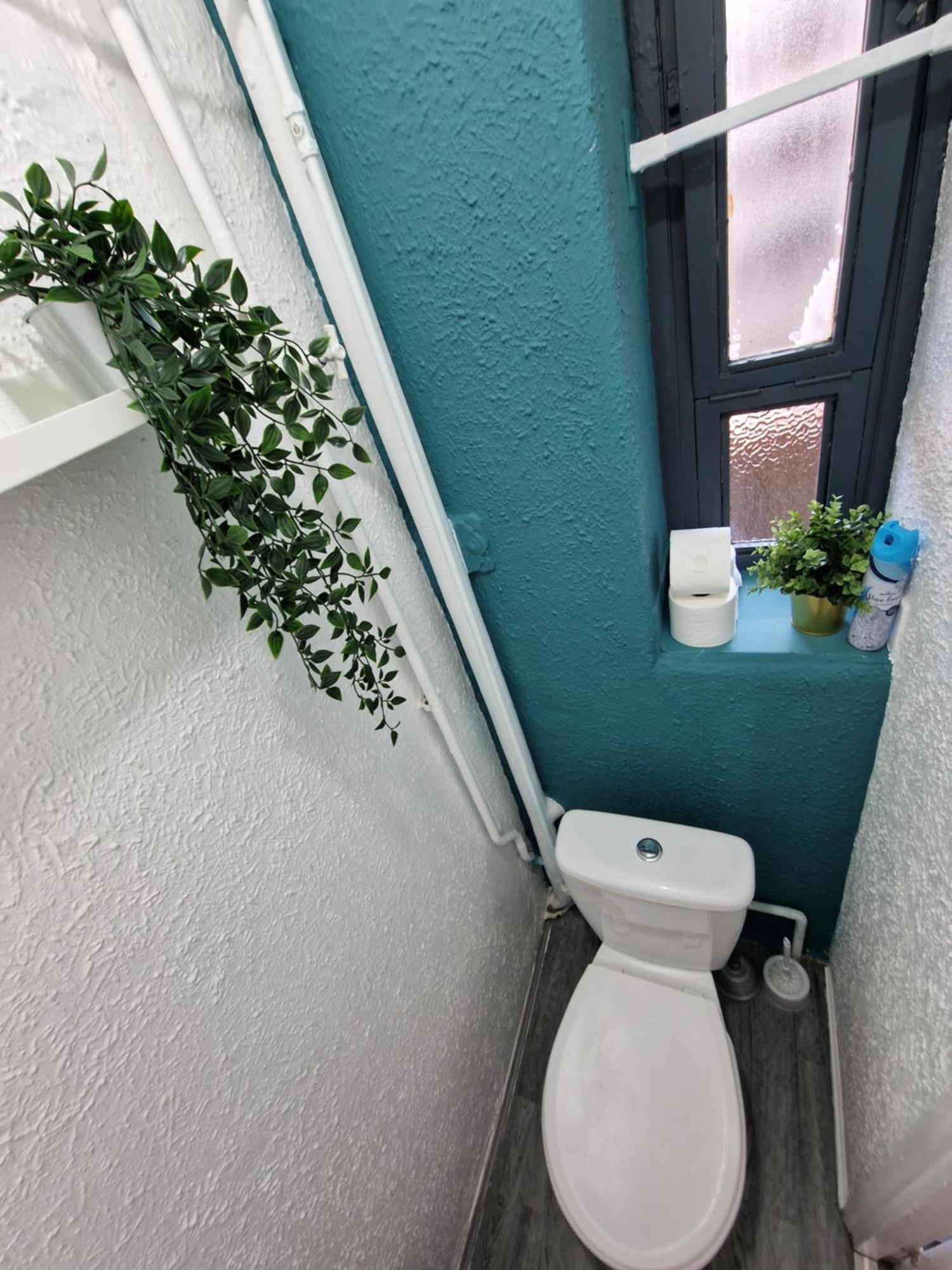 Comfortable 2 Bedrooms Flat In Oval Leilighet