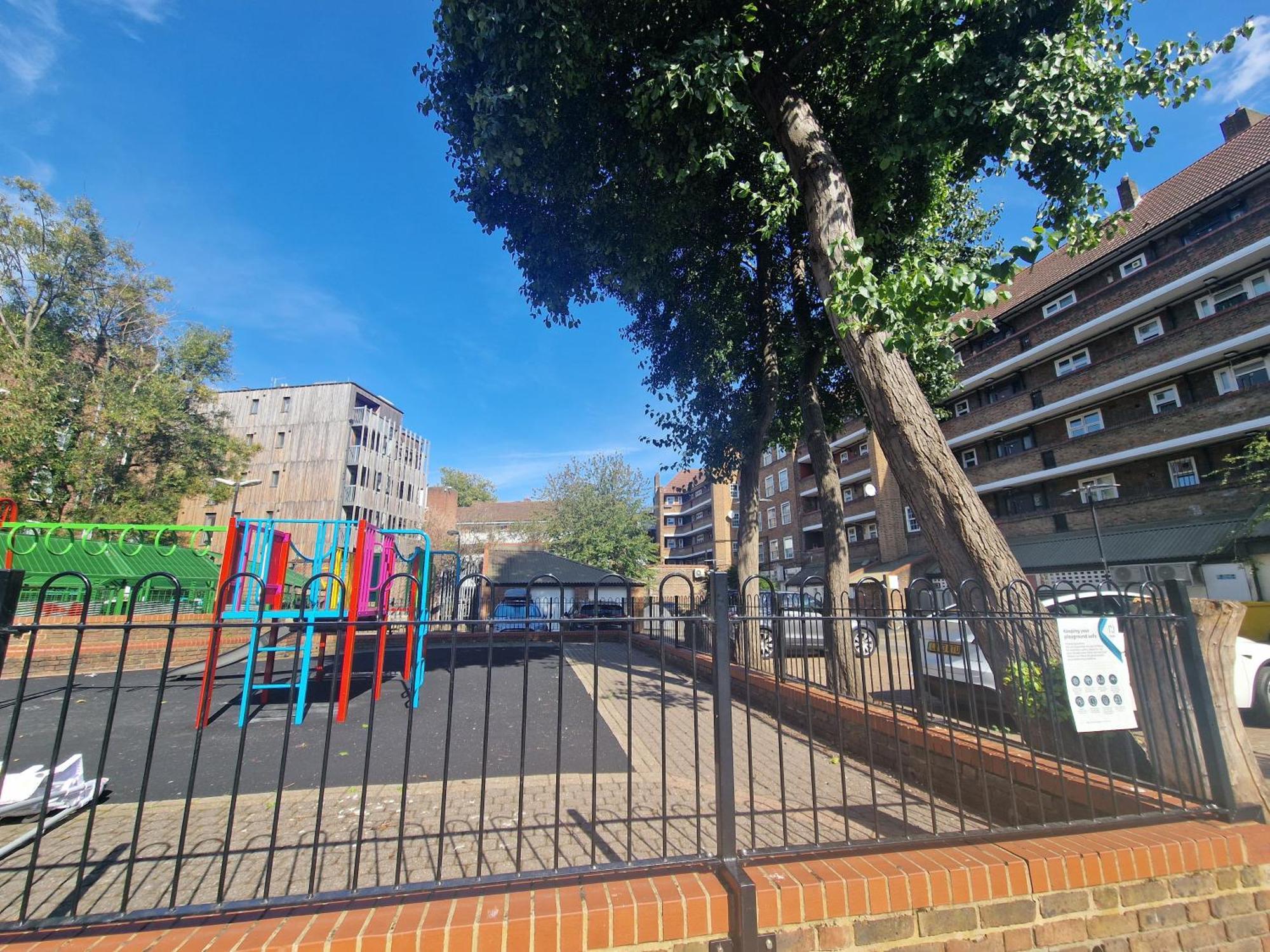 Leilighet Comfortable 2 Bedrooms Flat In Oval London