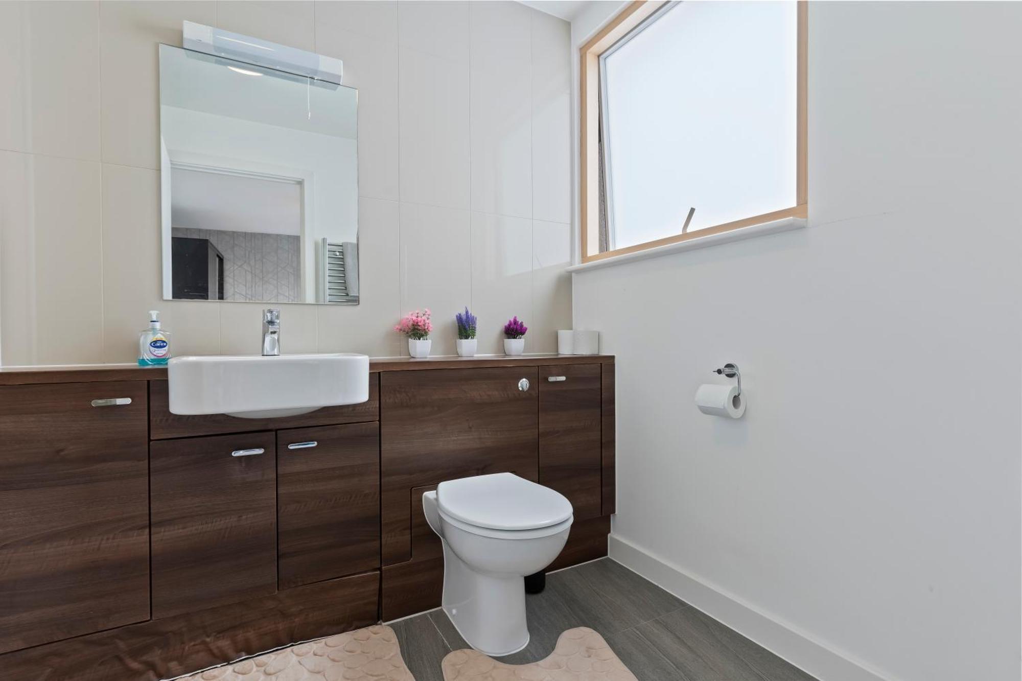 Spectacular 3br 2bath Rooftop Sky-views With Parking Leilighet