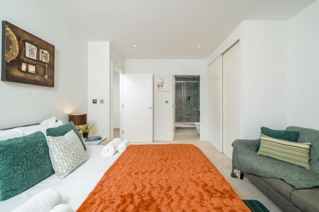 Apartment Luxury Kew Bridge Balcony Free Parking