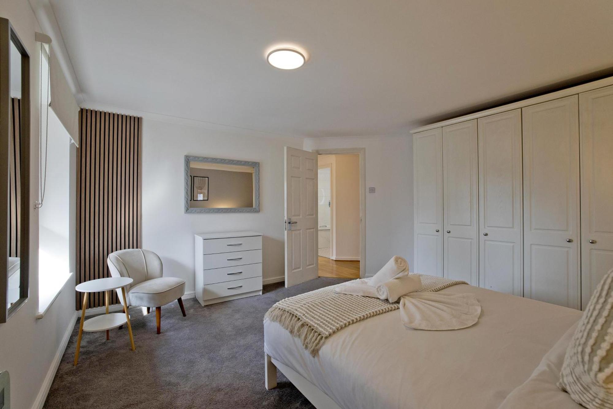 Imperial Meridian Place * London