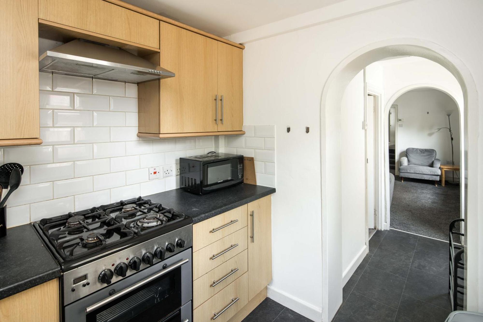 Charming Brixton Flat With Patio & Modern Comforts Leilighet London
