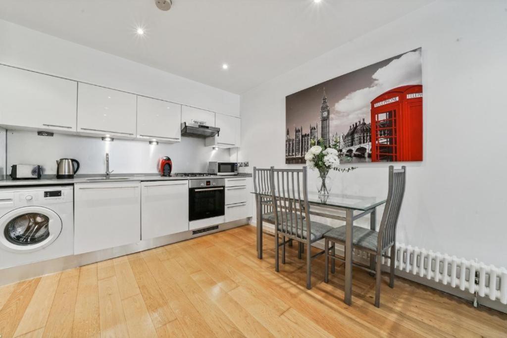 Modern 1 Bed Camberwell Denmark Hill Excellent Transport Links Apartment London