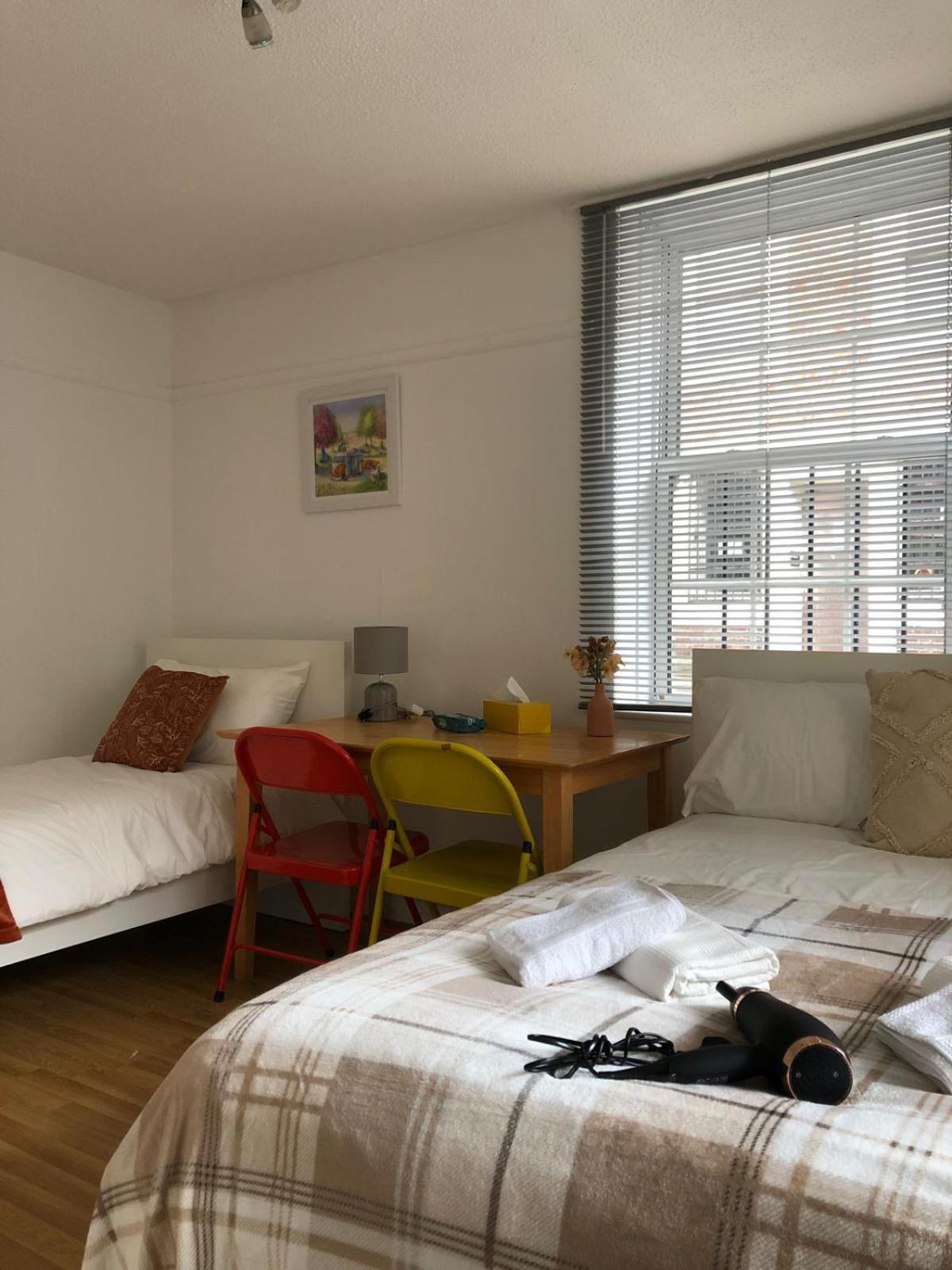 Comfy Private Bedrooms Near O2 Forum Kentish Town, Camden * Londres