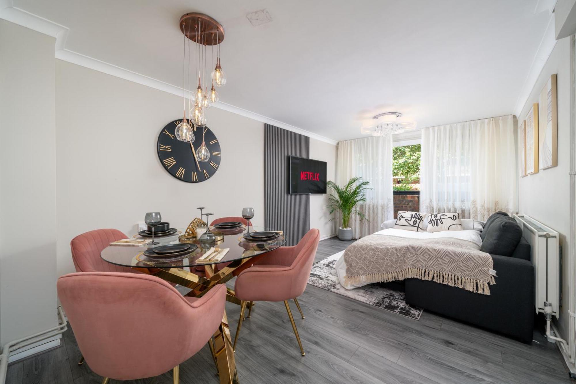 One-bedroom Ground Floor Gem 15 Mins From Kings Cross *
