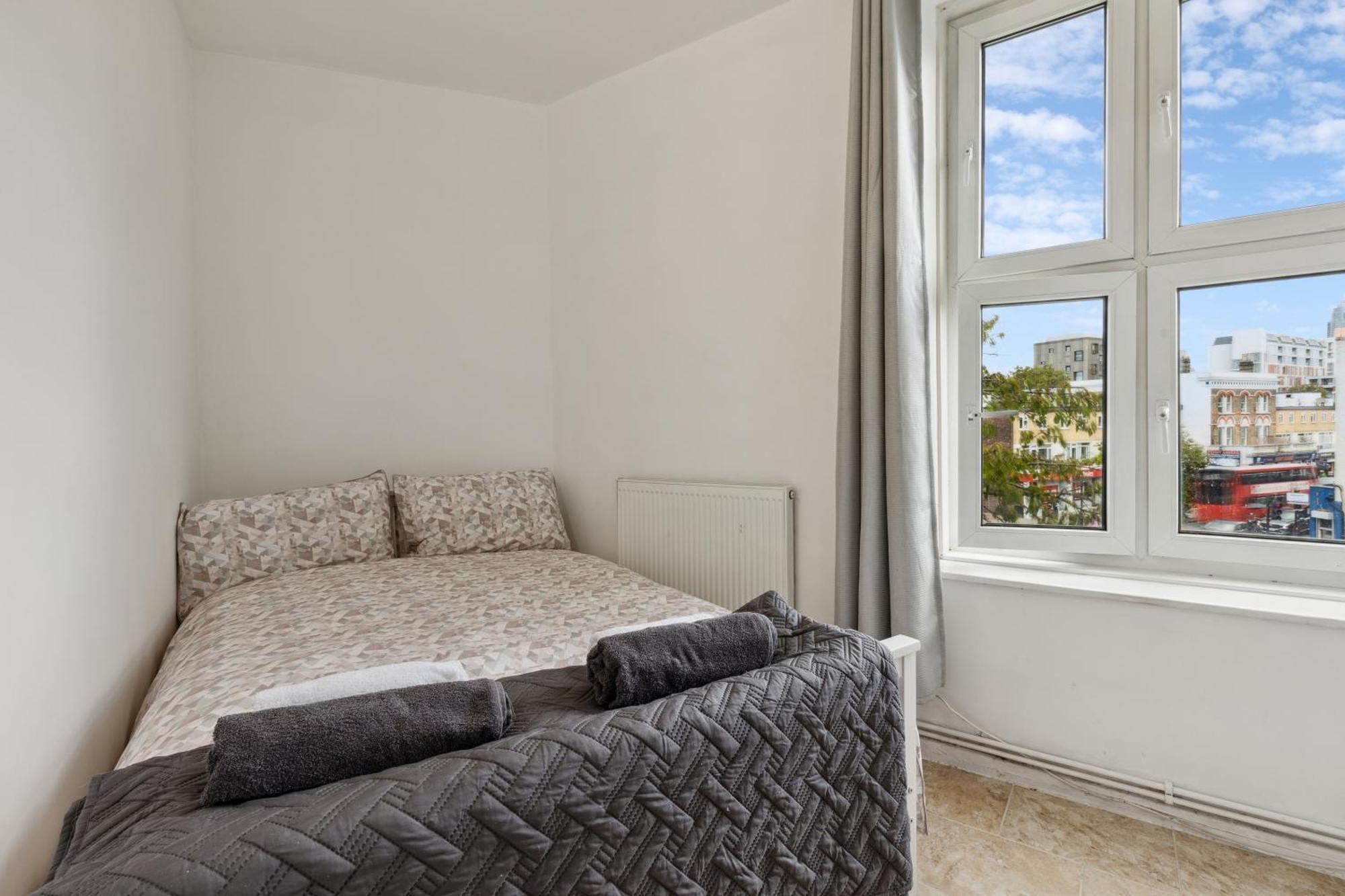 Spacious 3 Bedroom Near Attractions Appartement