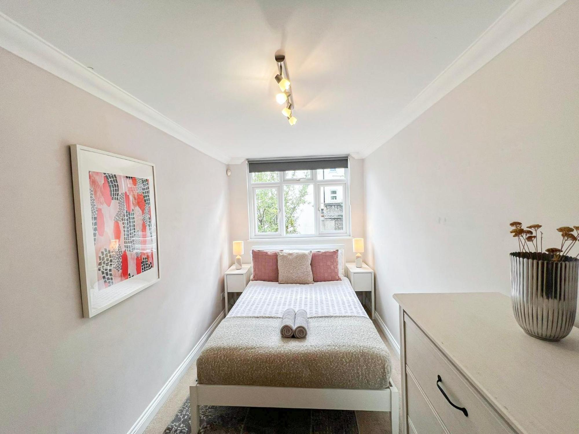 Apartment Lovely 4 Bedroom Flat With Ample Garden In Brondesbury, Kilburn