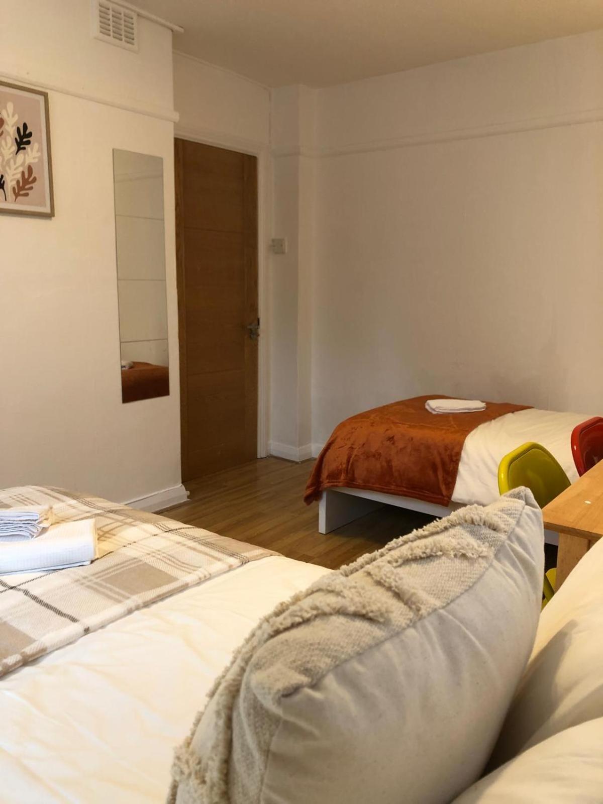 Comfy Private Bedrooms Near O2 Forum Kentish Town, Camden Habitación en casa particular Londres