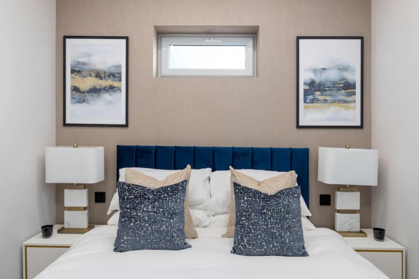 Apartment 5 Star Accommodation, 2 Minutes To Brent Cross Station London