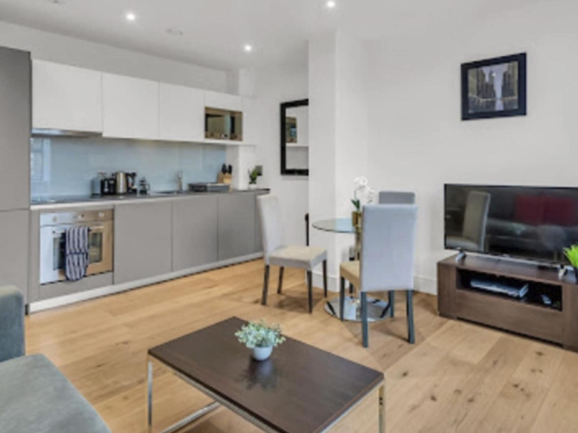Regent's Park Serviced 2 Bedroom By Interhome