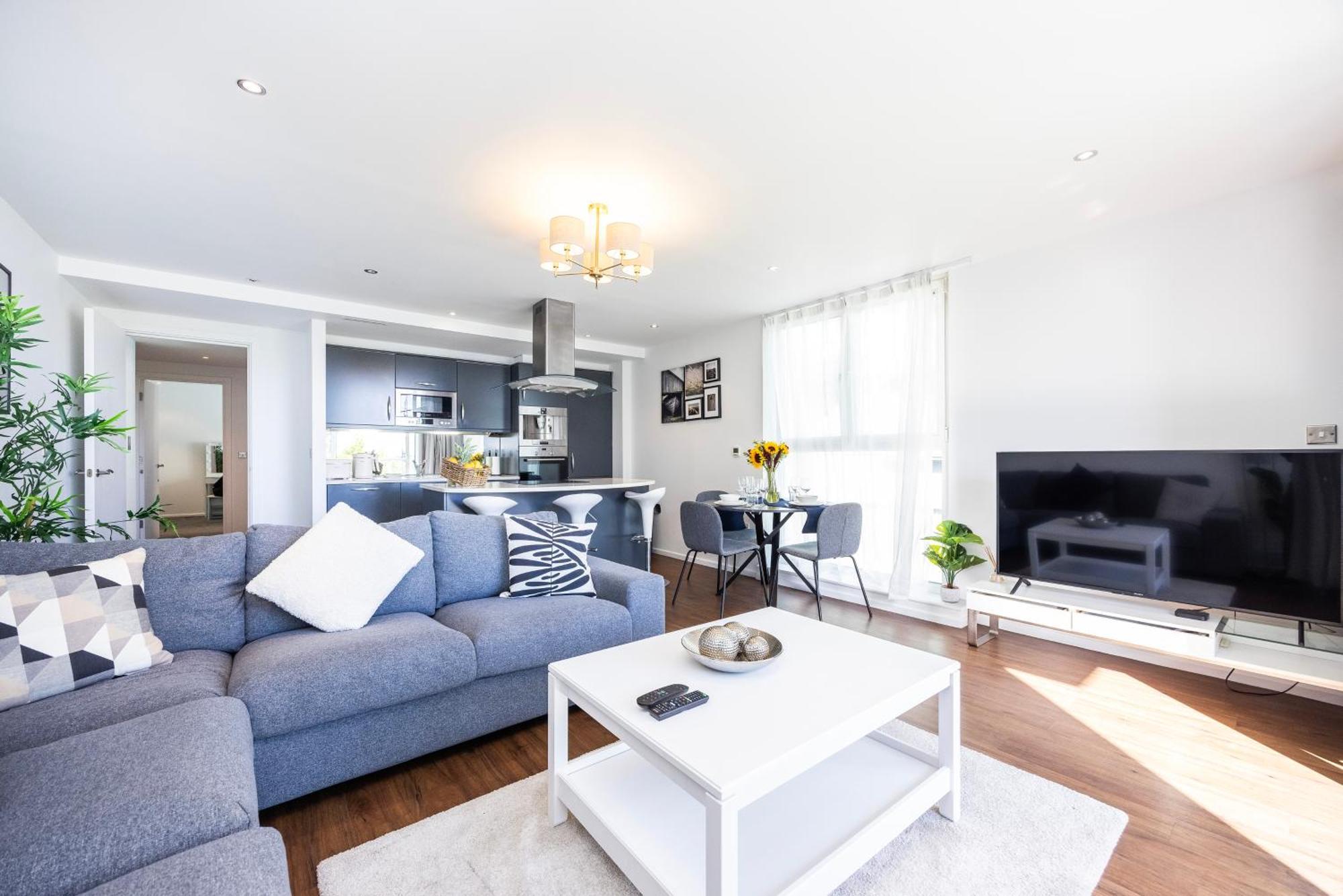 Austin David Apartments Excel * London