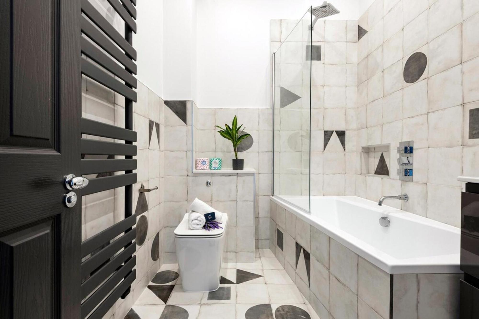 Modern And Bright Highgate Gem Leilighet *