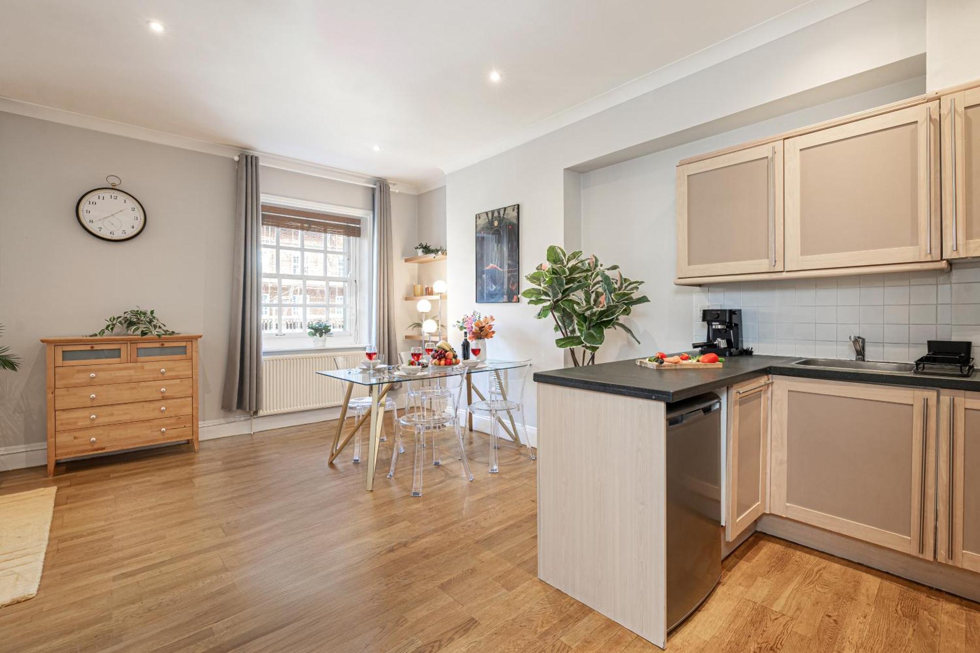 At Kensington And Knightsbridge Appartement Londen