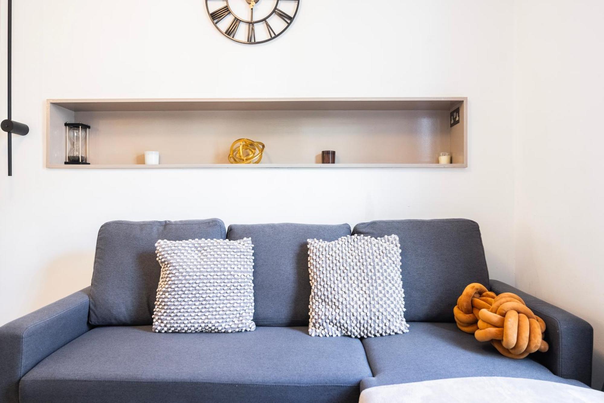 Cozy 2 Bedroom Near Old Street Station *