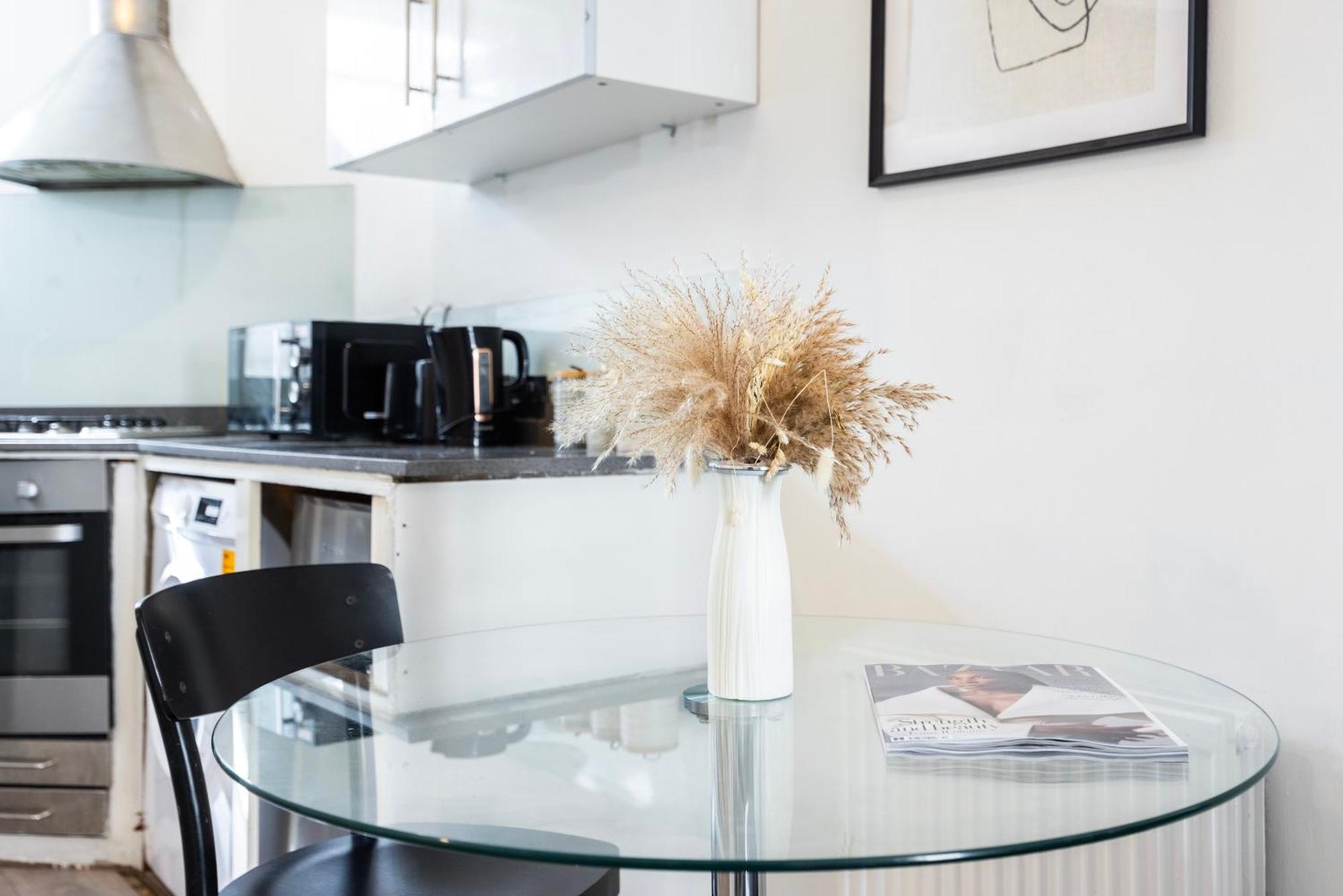 Cozy 2 Bedroom Near Old Street Station Apartment