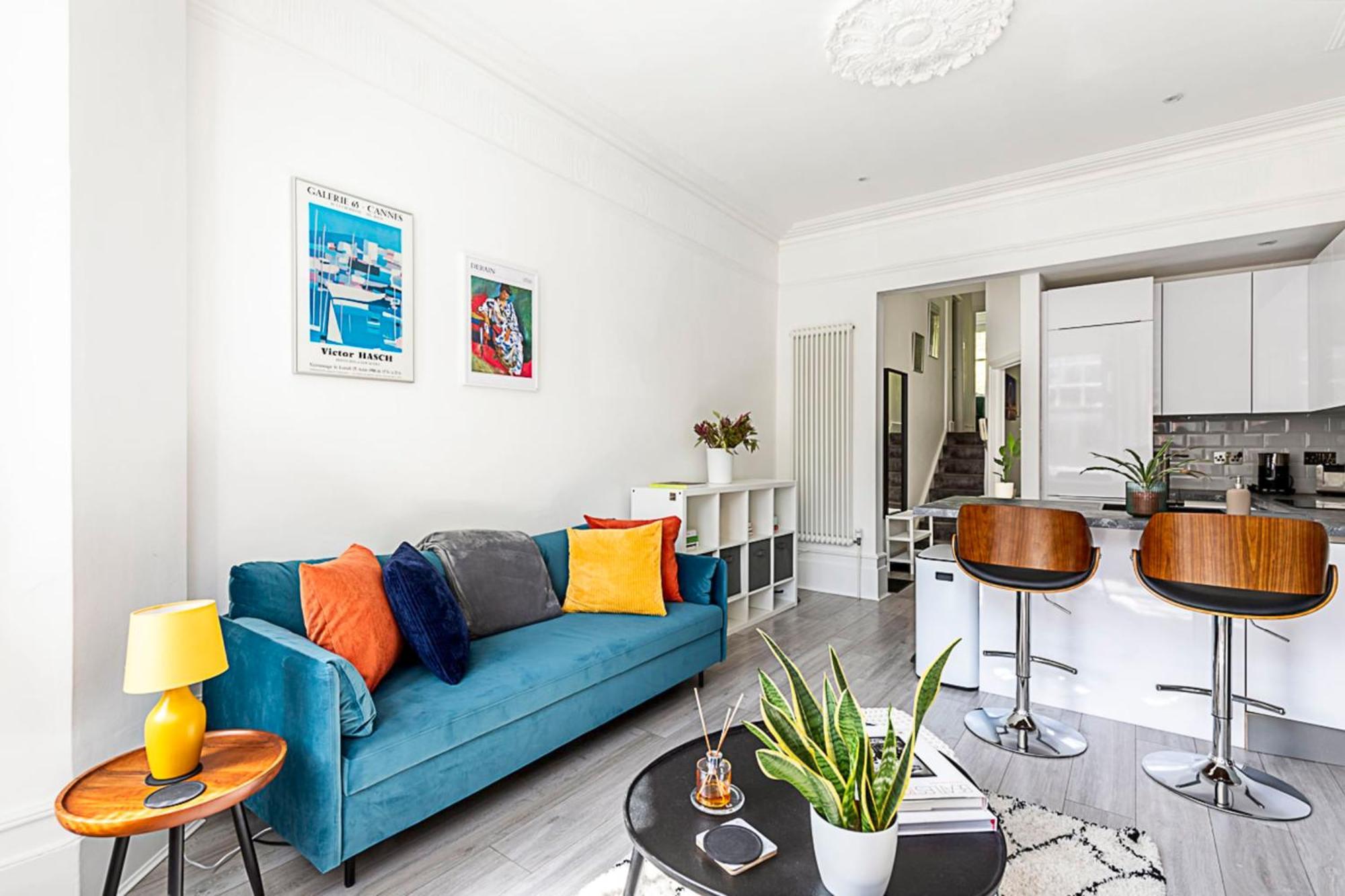 Apartment Stylish Hideaway Flat At Milton Park Highgate London
