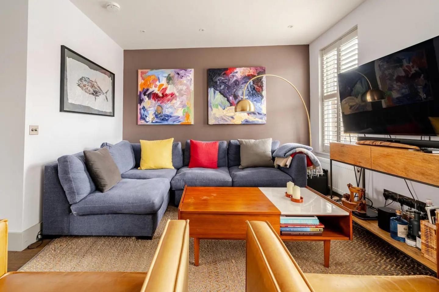 Luxurious & Modern 2 Bedroom Notting Hill Townhouse Appartement *