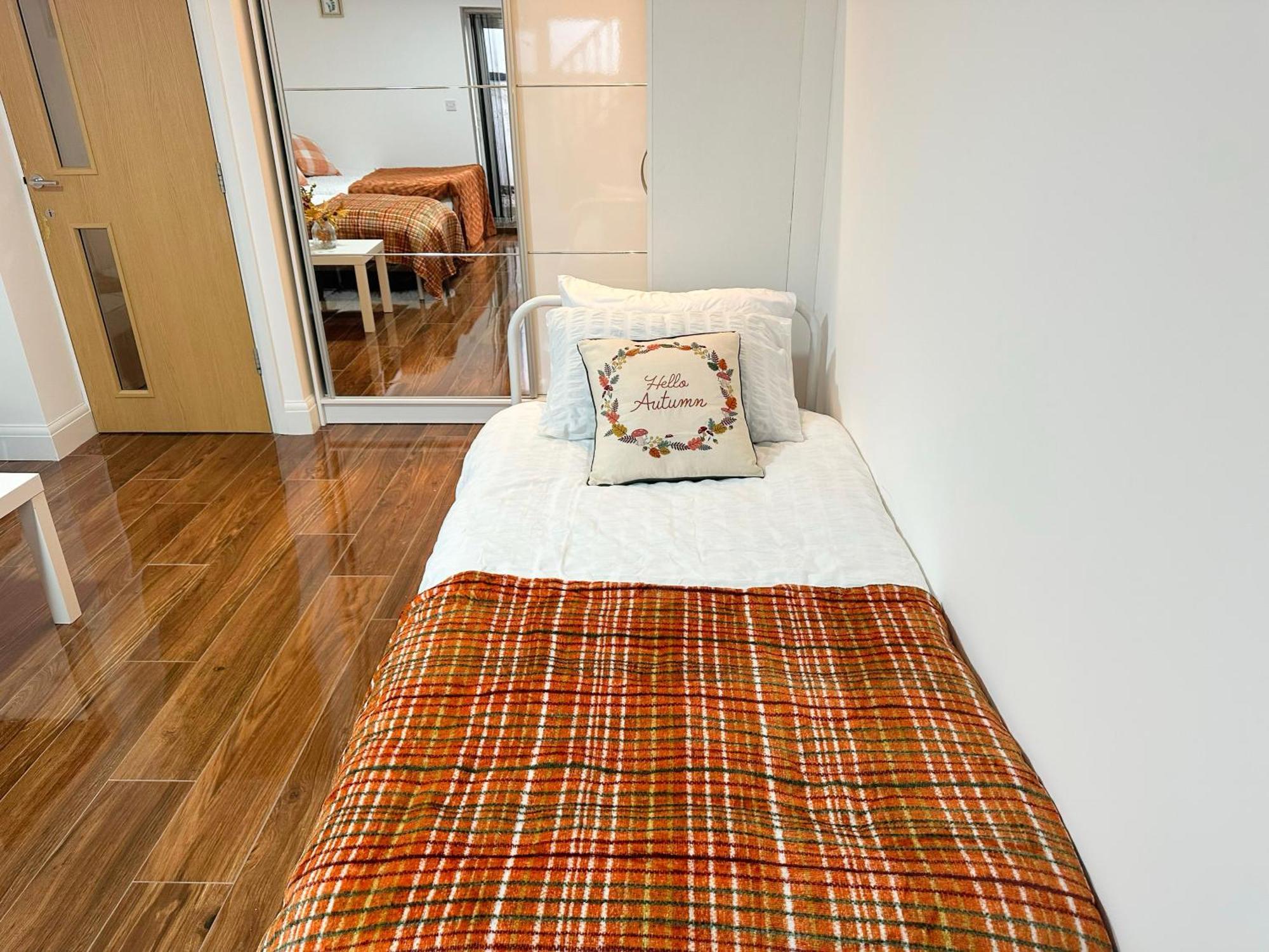 Apartment Muswell Hill Area