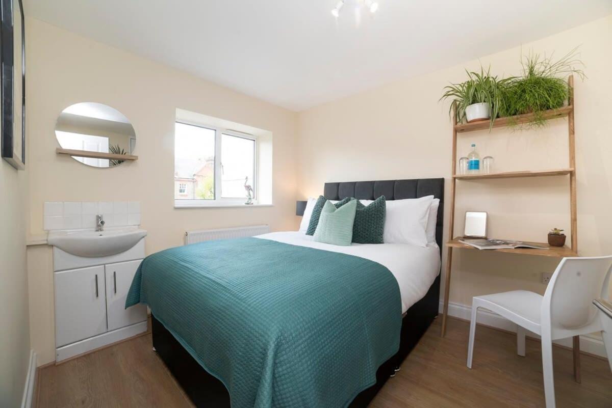 Wilson House Hostel *