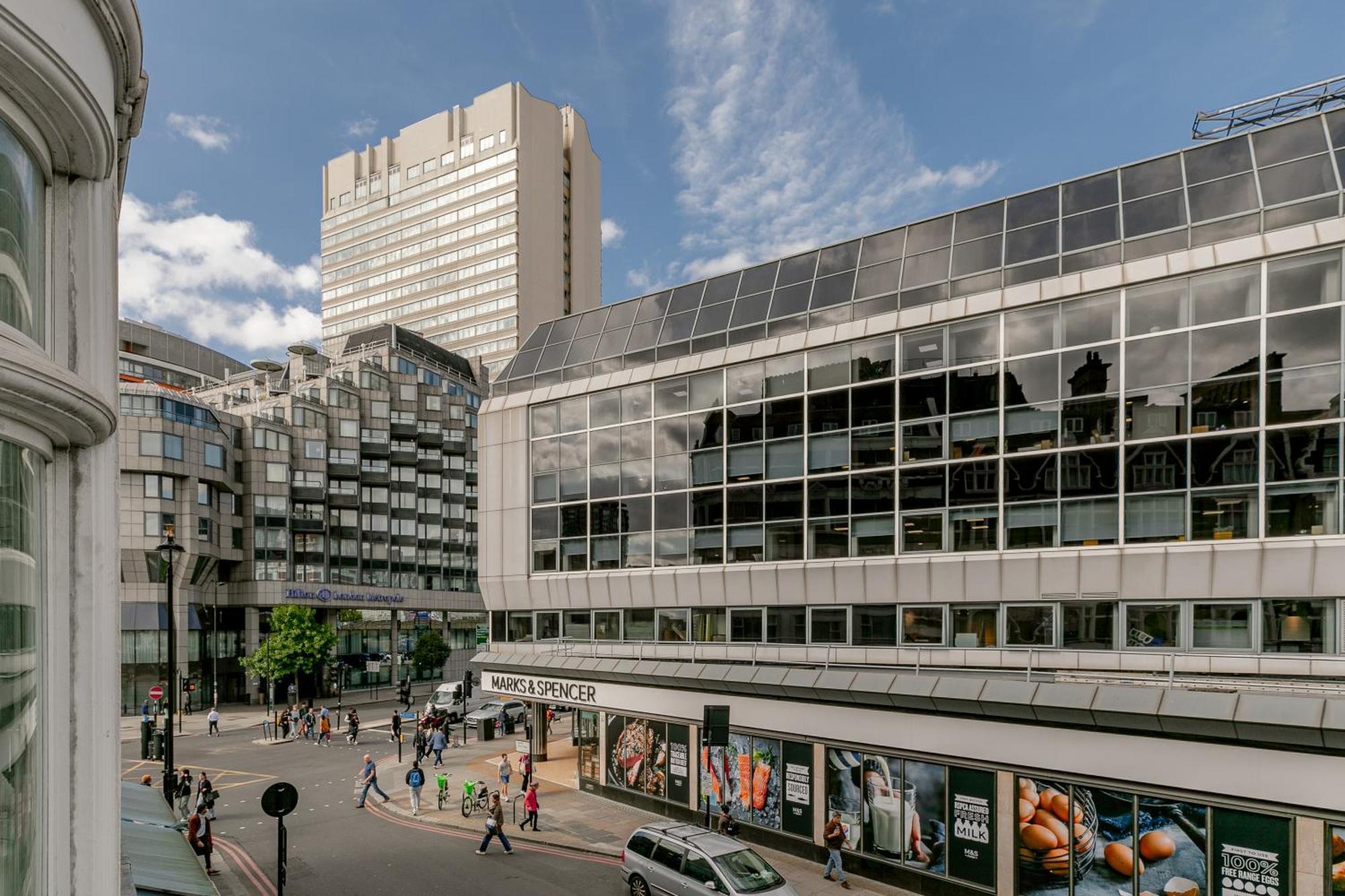 Superb Opposite Edgware Road Station Apartment London