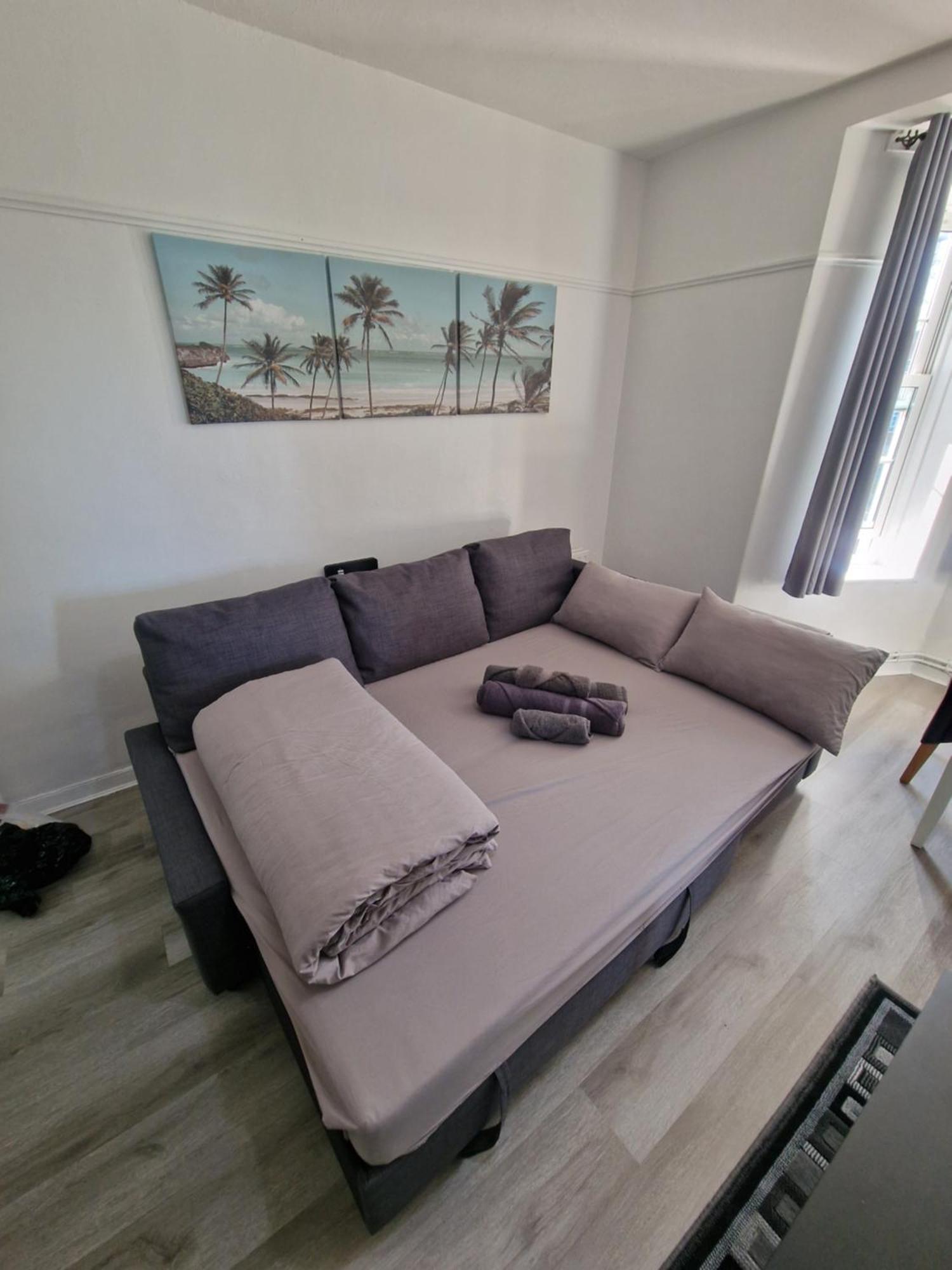 Comfortable 2 Bedrooms Flat In Oval Leilighet *