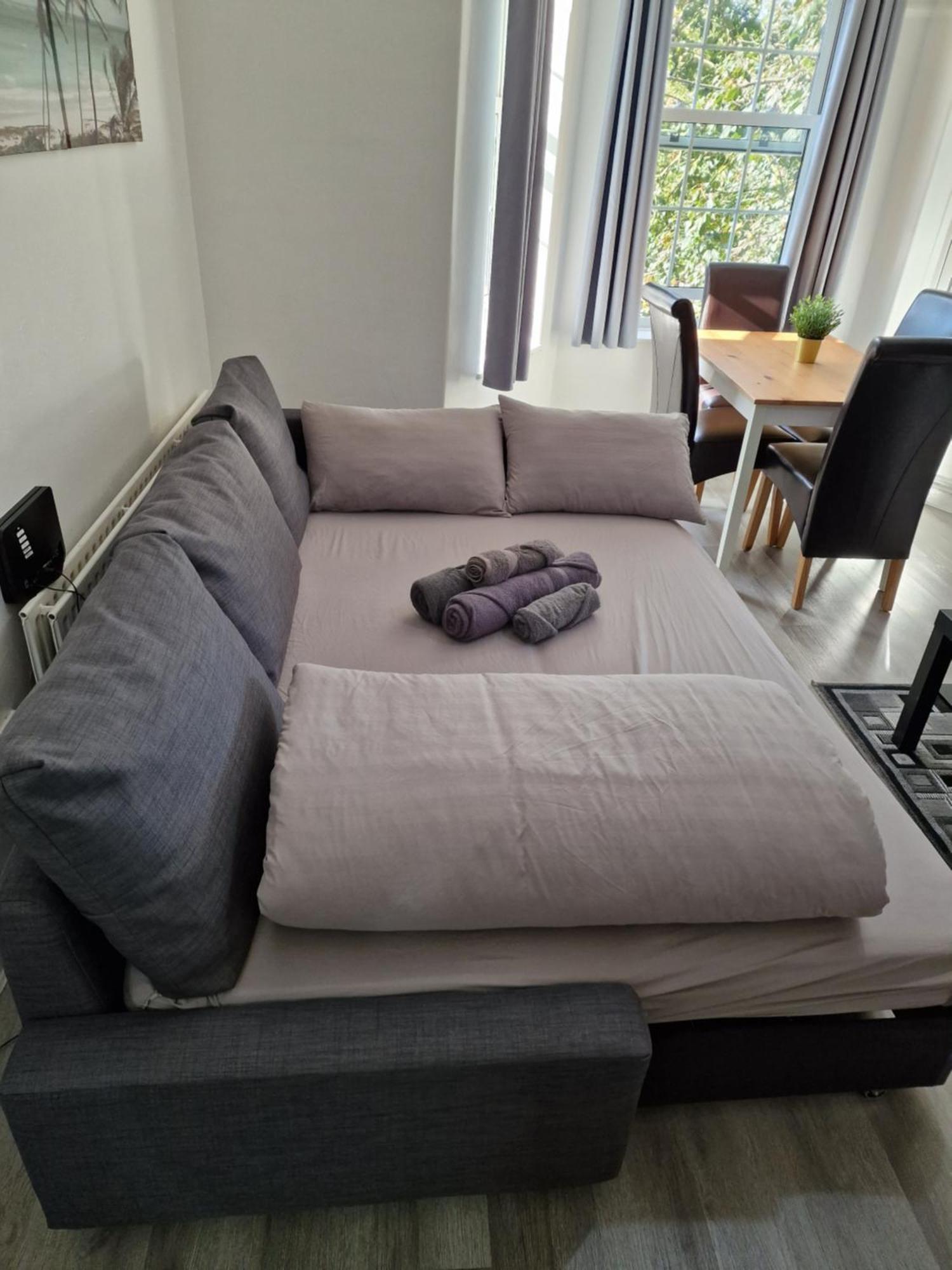 Leilighet Comfortable 2 Bedrooms Flat In Oval *