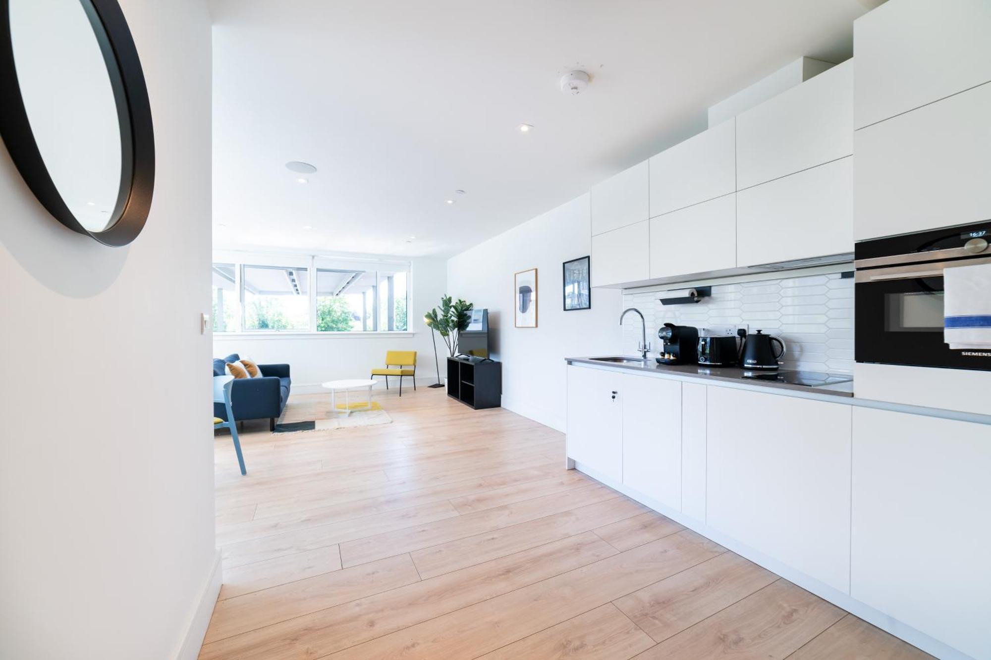 Stylish Retreats On Olympic Way *