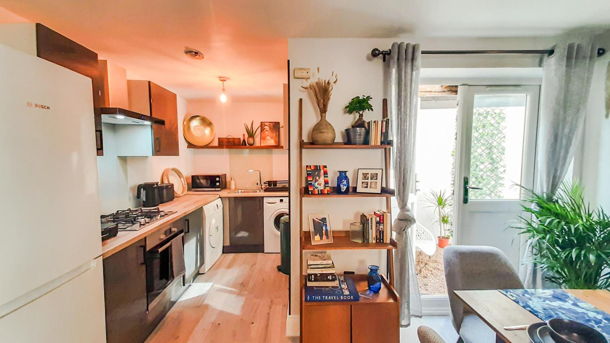 Apartment Stunning 2 Bedrooms