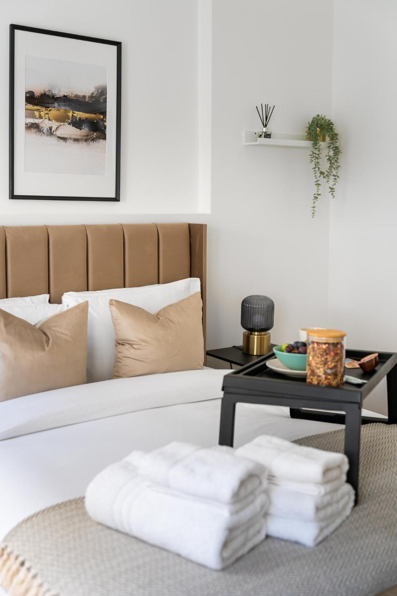 Ferienhaus 4br 2ba House By Livestay Short Lets & Serviced Near Oxford Circus With 2 Private Patios