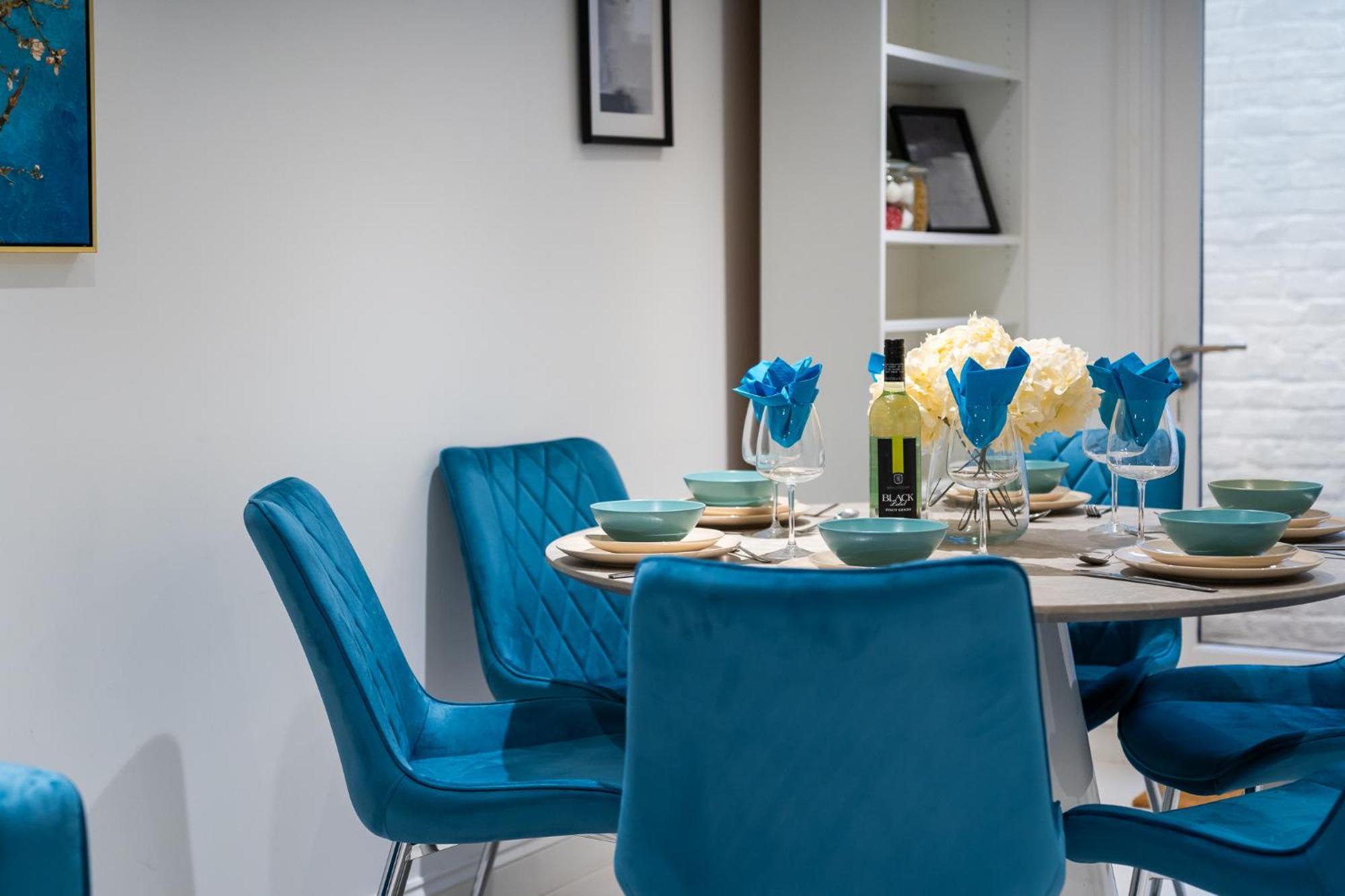 Ferienhaus 4br 2ba House By Livestay Short Lets & Serviced Near Oxford Circus With 2 Private Patios *
