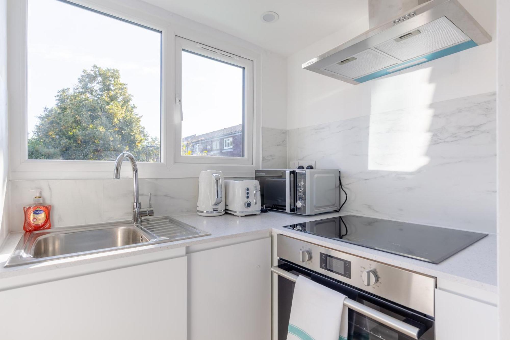 Apartment Newly Refurbished 2bd Flat Close To Excel