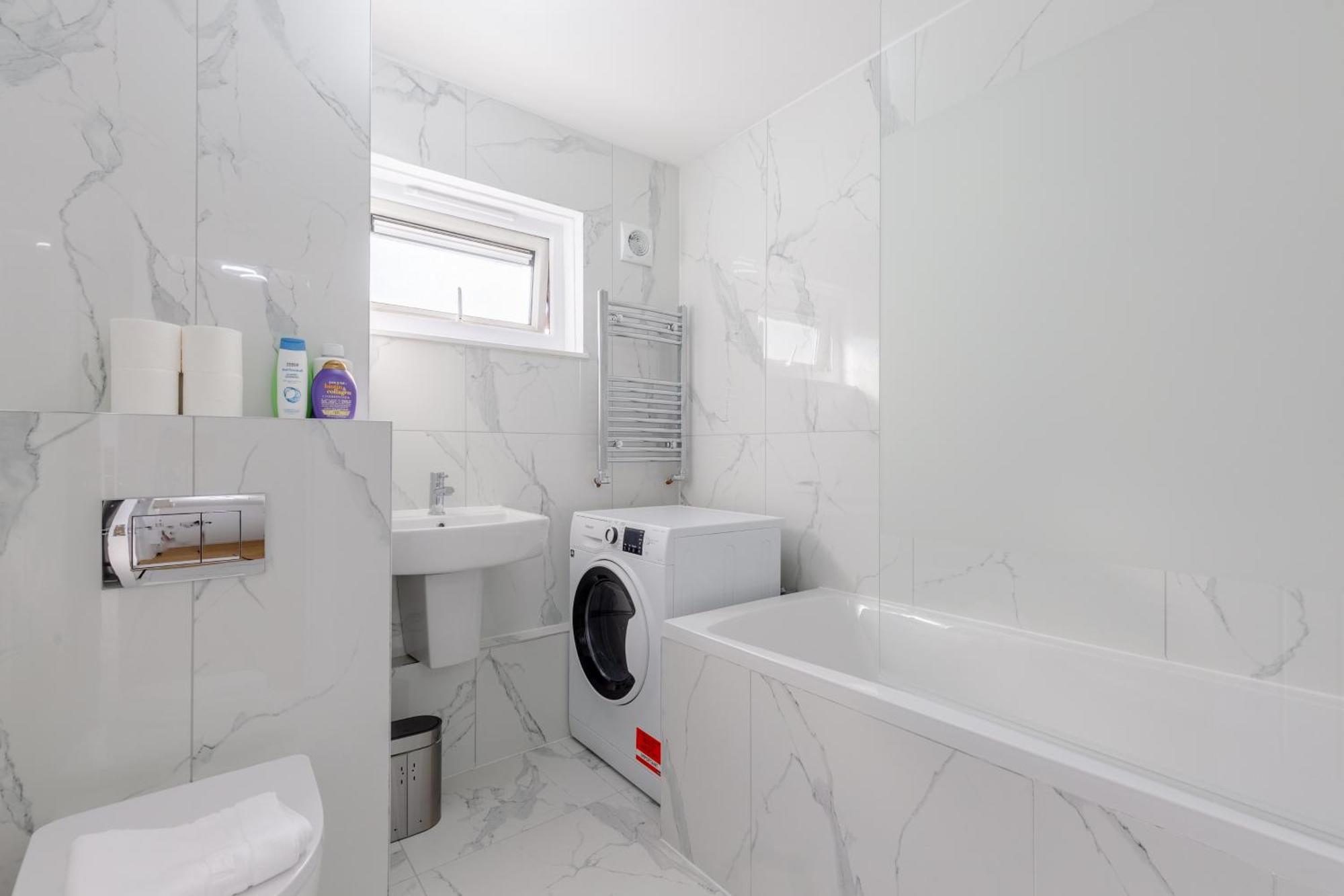 Apartment Newly Refurbished 2bd Flat Close To Excel