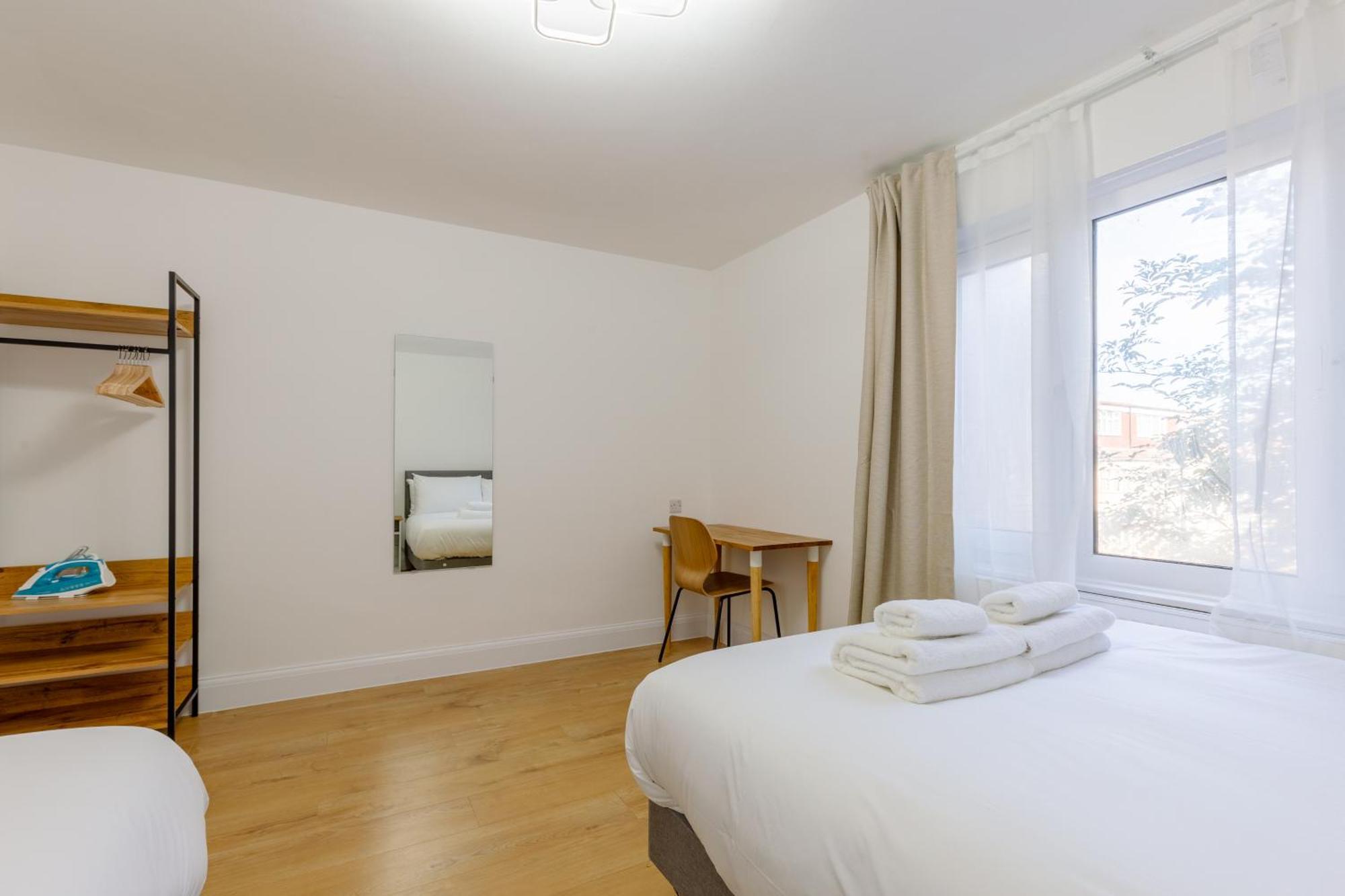 Apartment Newly Refurbished 2bd Flat Close To Excel