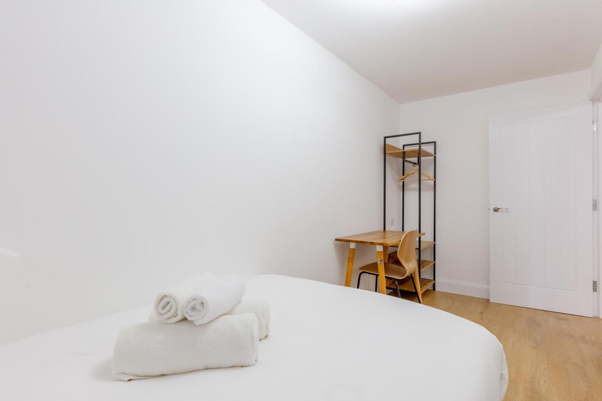Apartment Newly Refurbished 2bd Flat Close To Excel