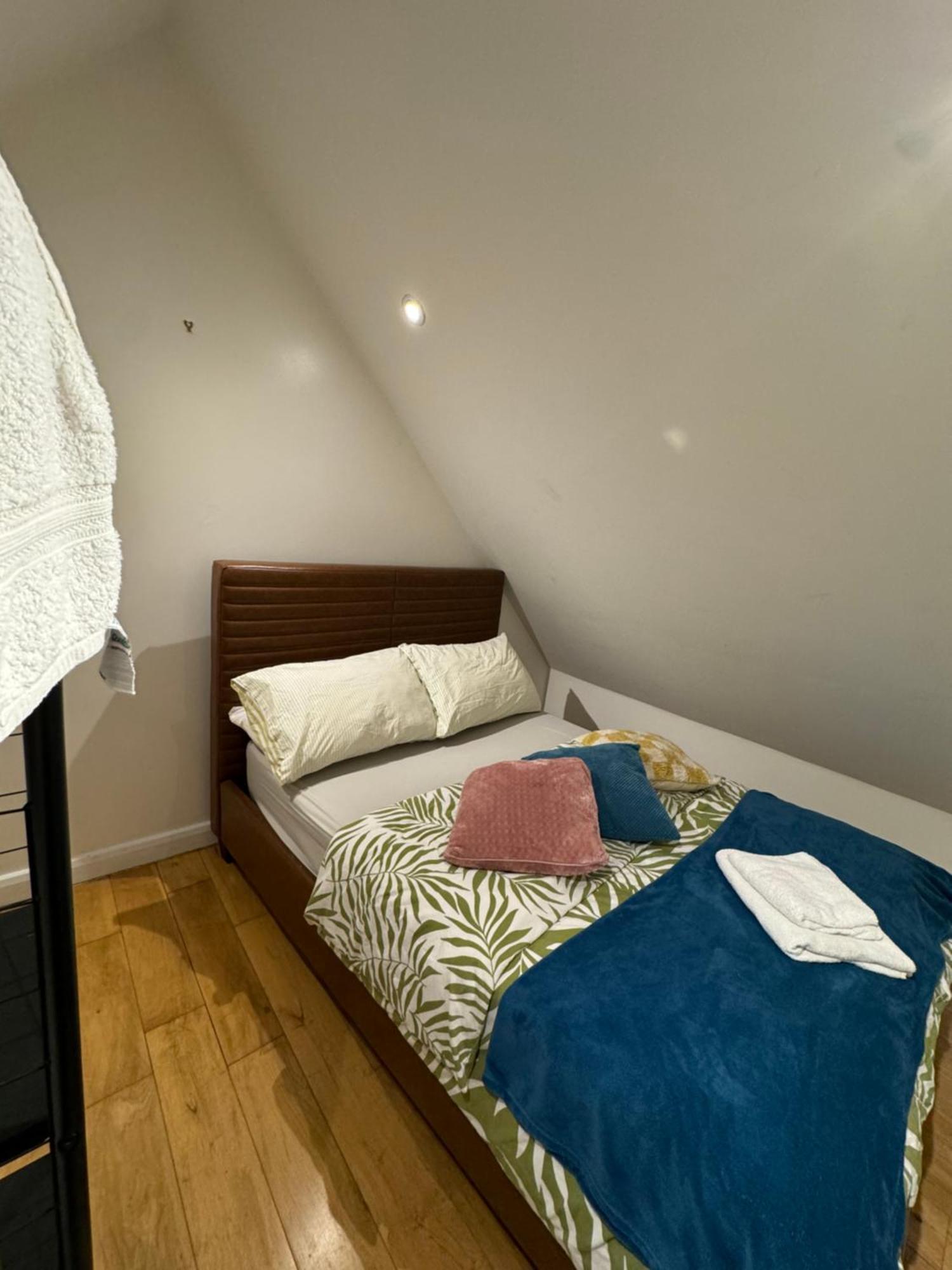 Guest house Cozy Rooms Near Central London *