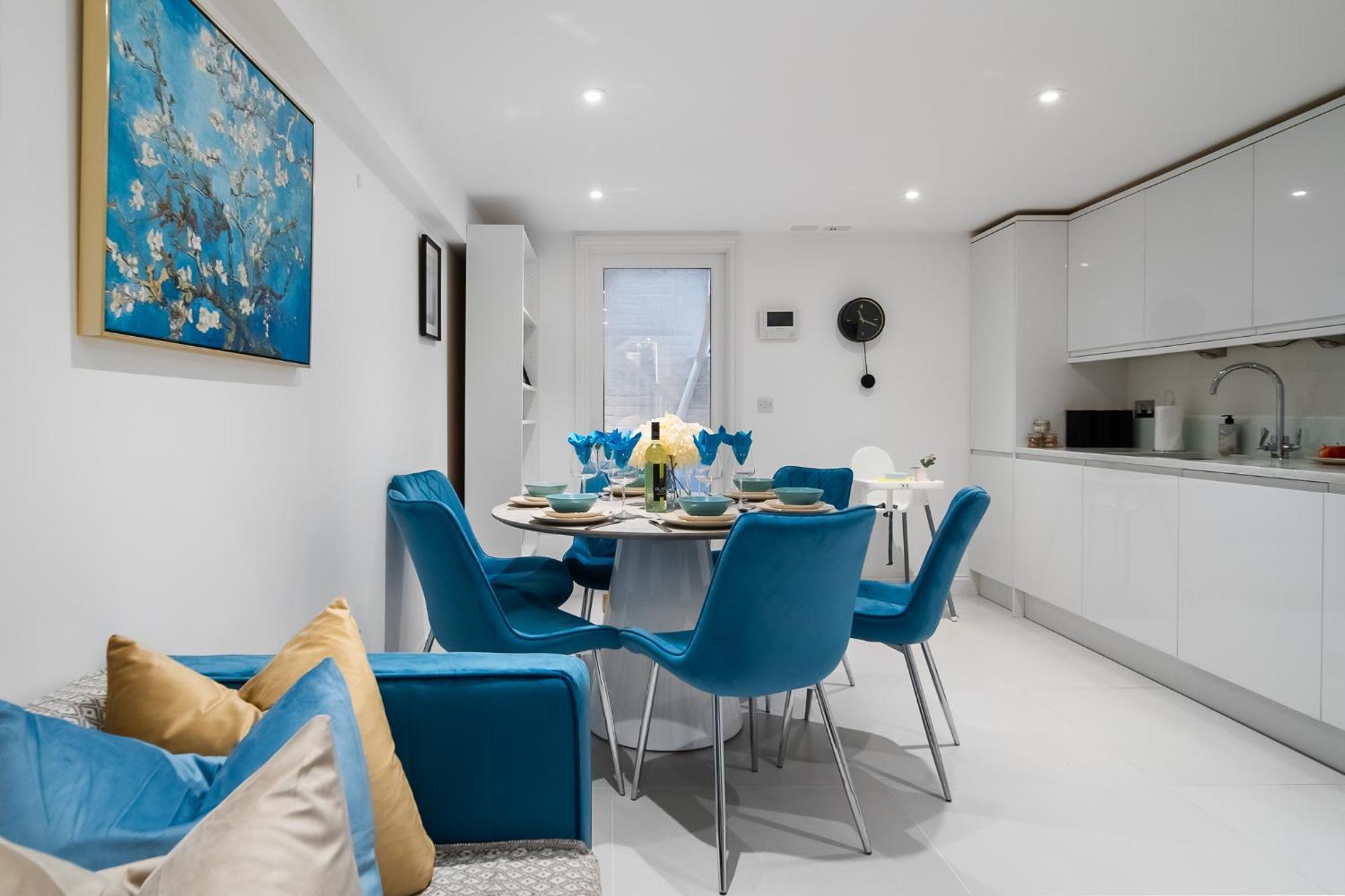 Ferienhaus 4br 2ba House By Livestay Short Lets & Serviced Near Oxford Circus With 2 Private Patios