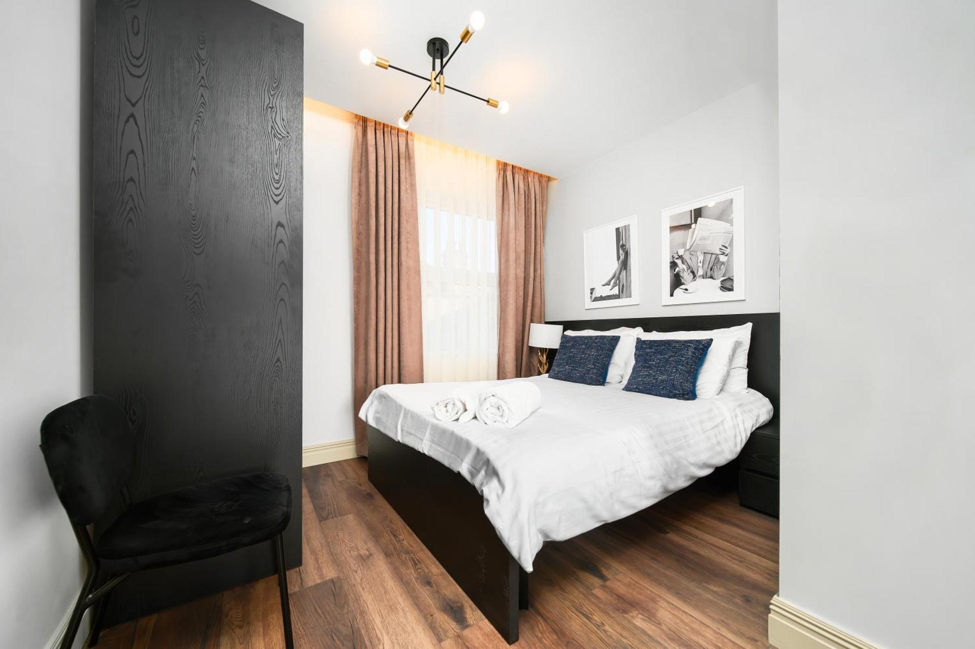 Nine Elms Modern Apartment London