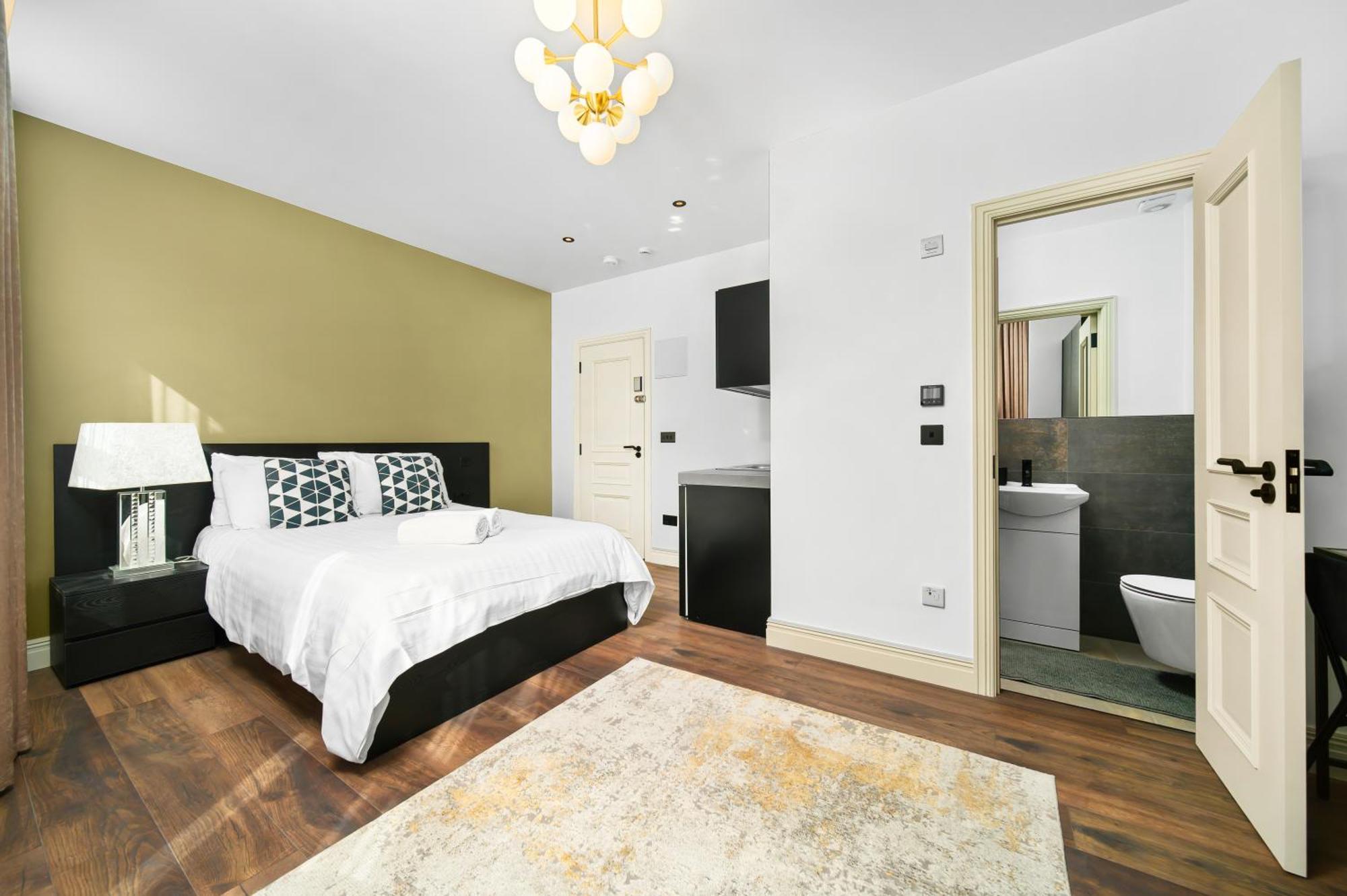 Nine Elms Modern London