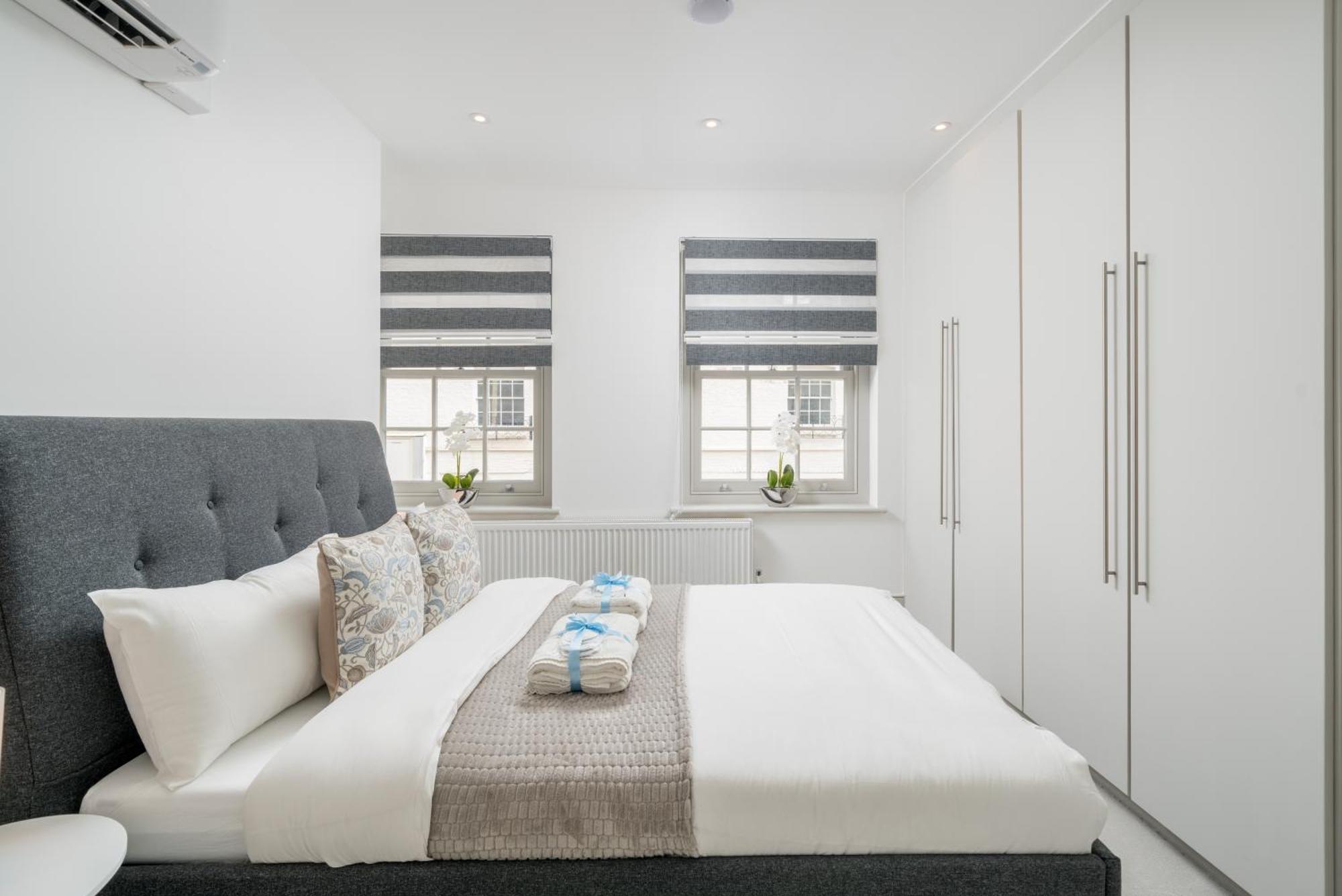 Luxury Eaton Mews House In * Londres