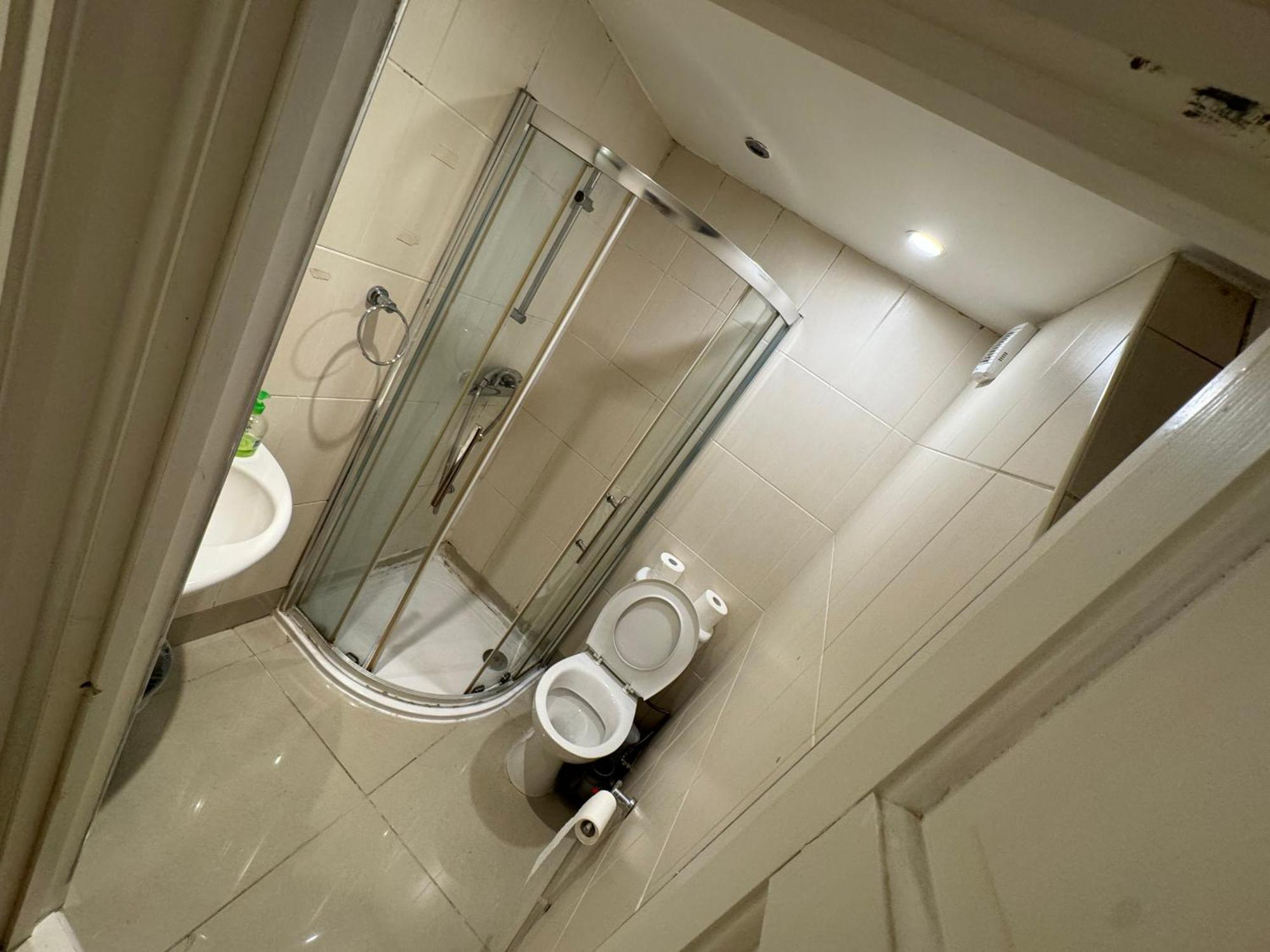 Cozy Rooms Near Central London