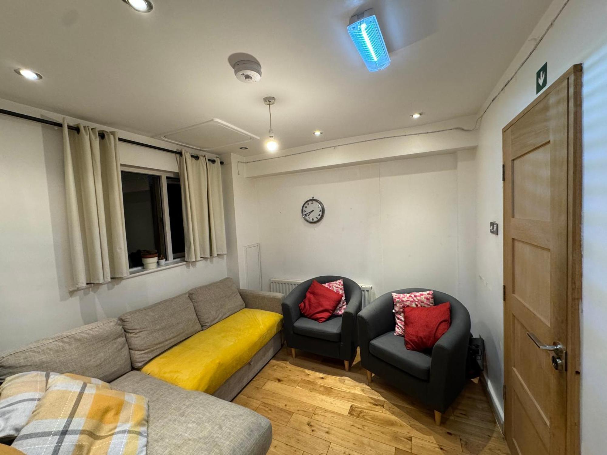 Cozy Rooms Near Central London