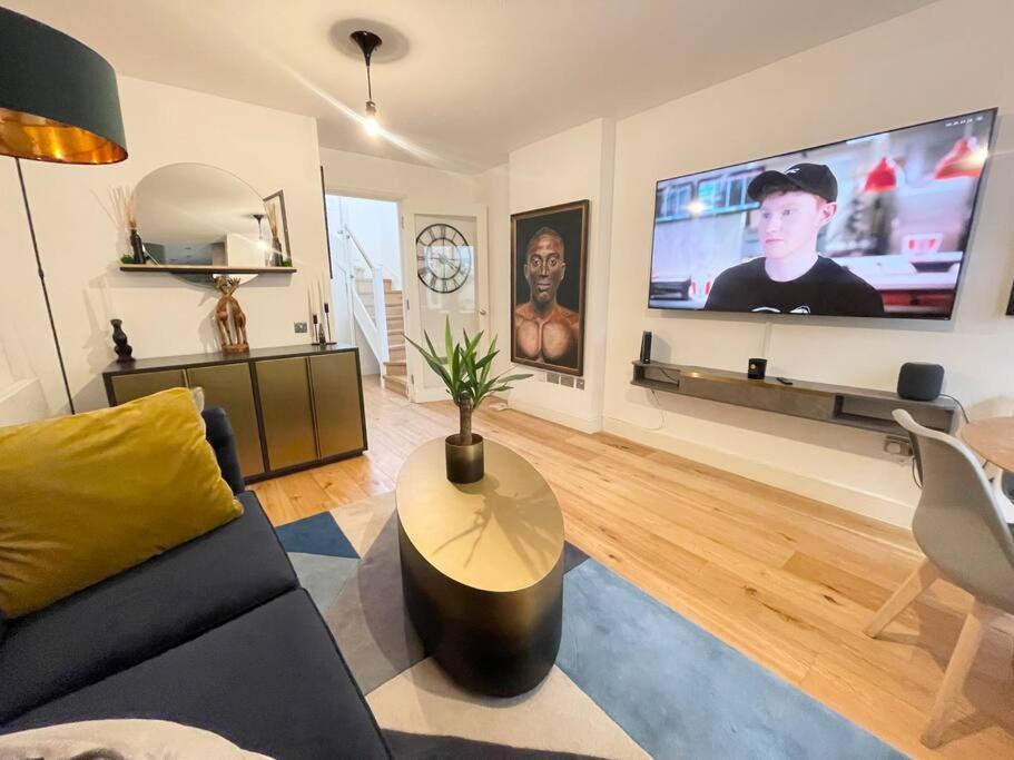 Apartment Immaculate Covent Garden London
